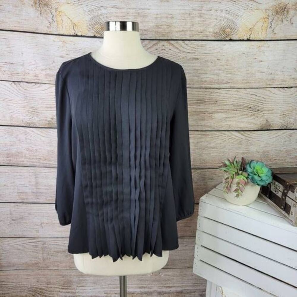 Ann Taylor Accordion Pleating‎ Three Quarter Sleeve Black Blouse Size Medium